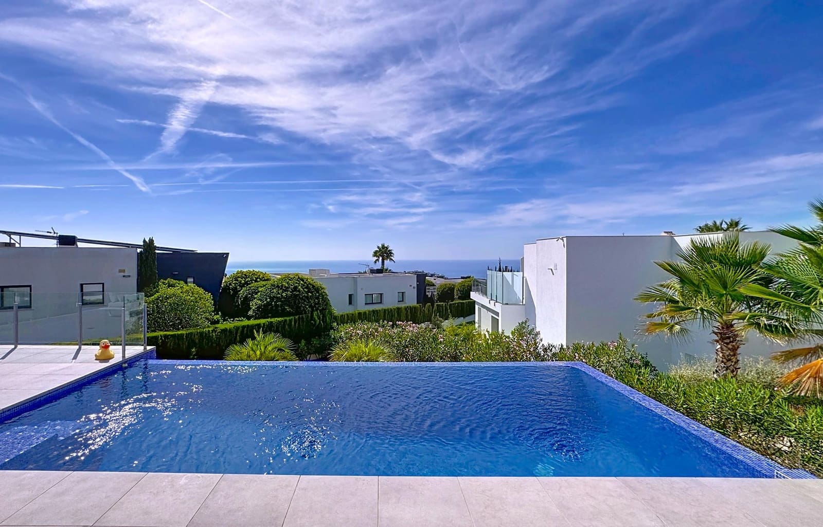 3 bedroom Villa for sale in Benitachell / Benitatxell with pool - € 1,350,000 (Ref: 9402612)
