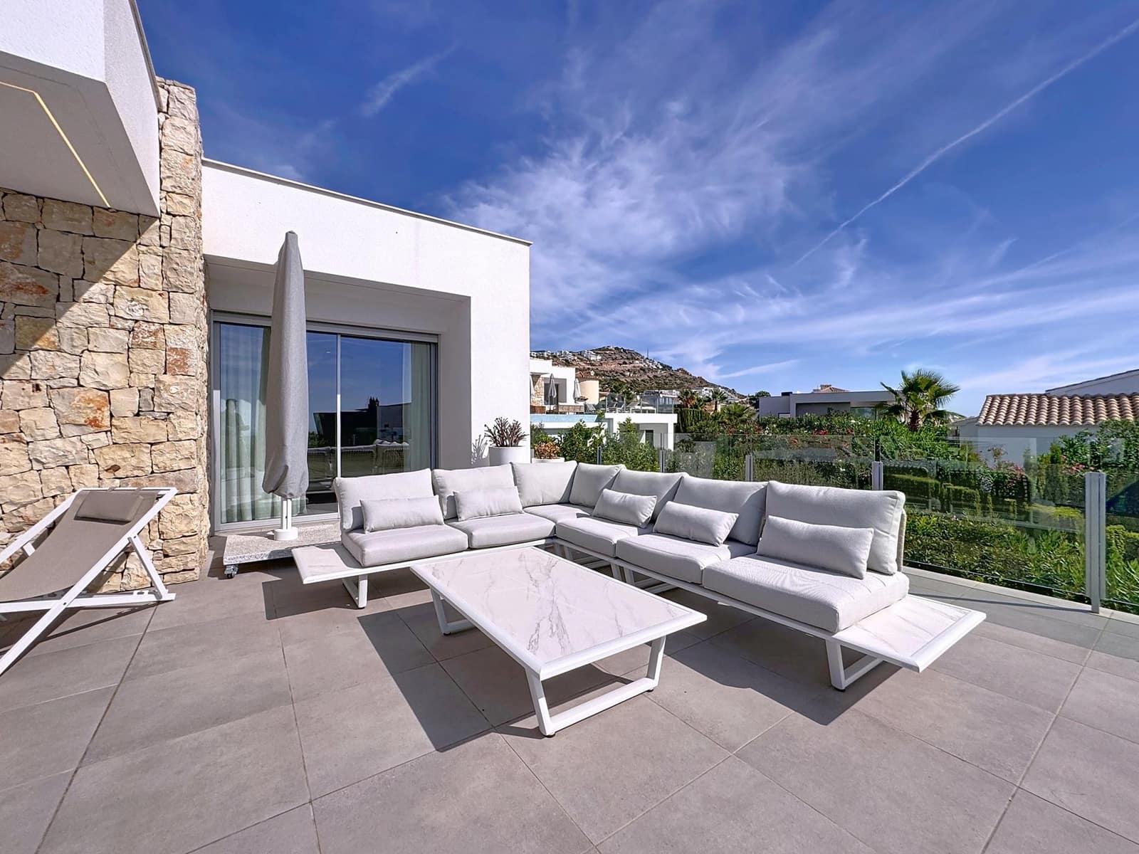 3 bedroom Villa for sale in Benitachell / Benitatxell with pool - € 1,350,000 (Ref: 9402612)