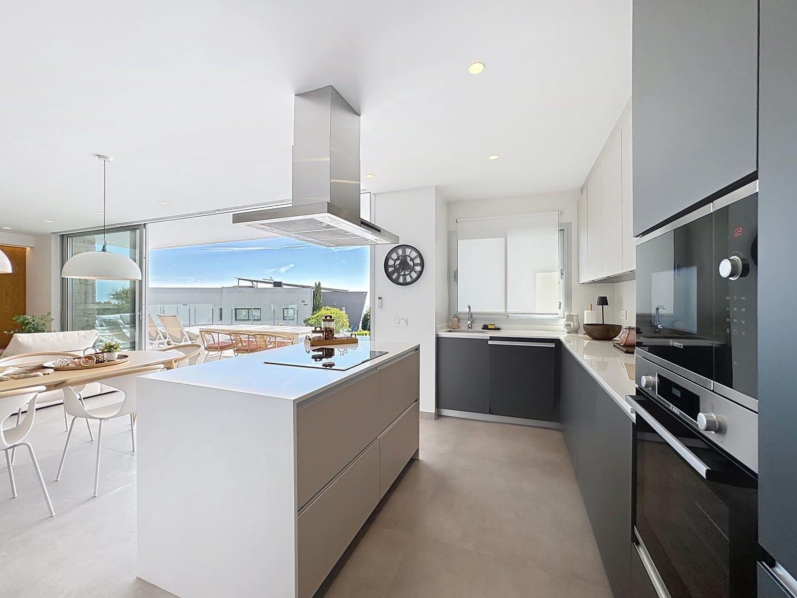 3 bedroom Villa for sale in Benitachell / Benitatxell with pool - € 1,350,000 (Ref: 9402612)