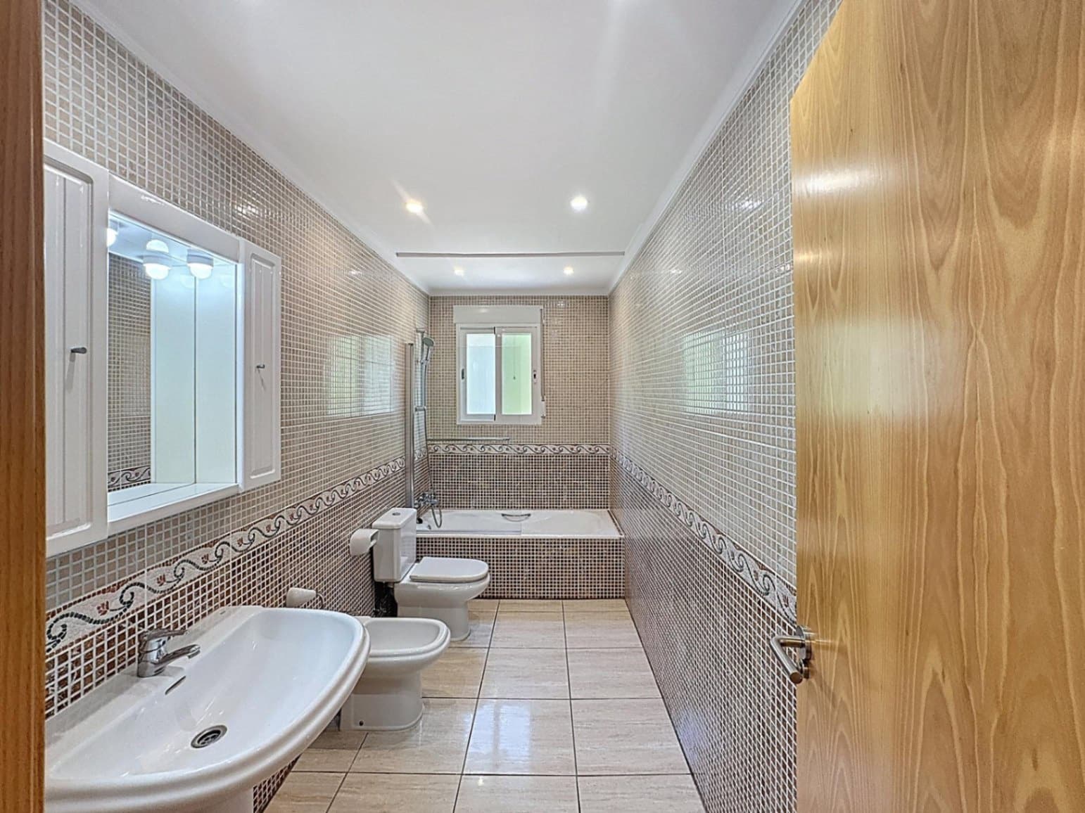 5 chambre Villa/Maison à vendre à Benitachell / Benitatxell avec piscine - 725 000 € (Ref: 9402616)