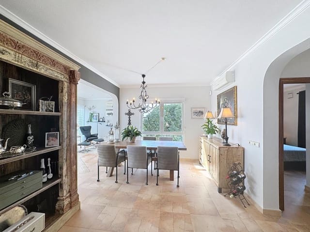 5 slaapkamer Villa te koop in Benitachell / Benitatxell met zwembad - € 1.100.000 (Ref: 9402617)