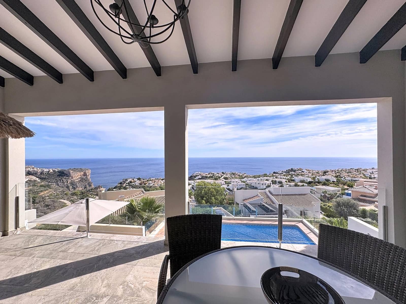 5 slaapkamer Villa te koop in Benitachell / Benitatxell met zwembad - € 1.100.000 (Ref: 9402617)