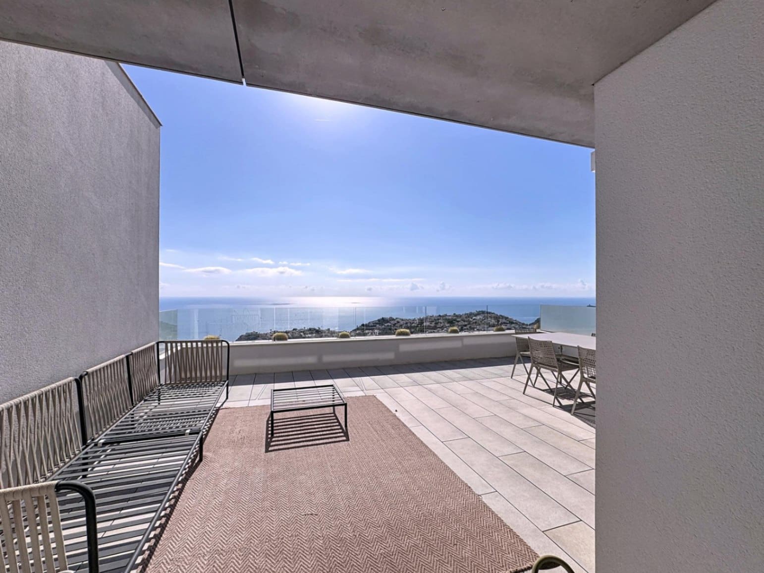 Apartamento de 3 habitaciones en Benitachell / Benitatxell en venta con piscina - 725.000 € (Ref: 9402619)