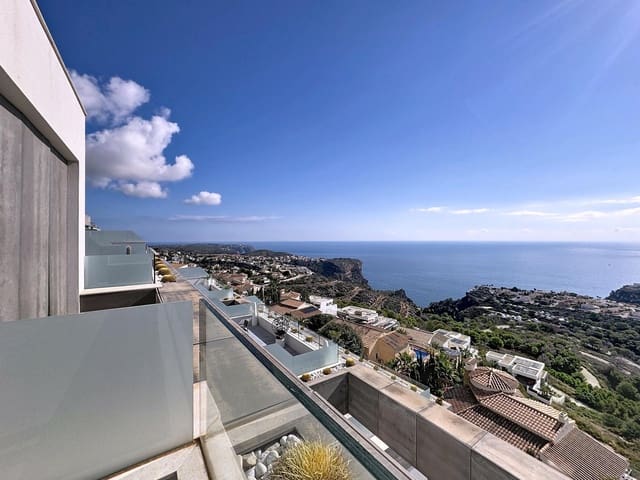 Apartamento de 3 habitaciones en Benitachell / Benitatxell en venta con piscina - 725.000 € (Ref: 9402619)