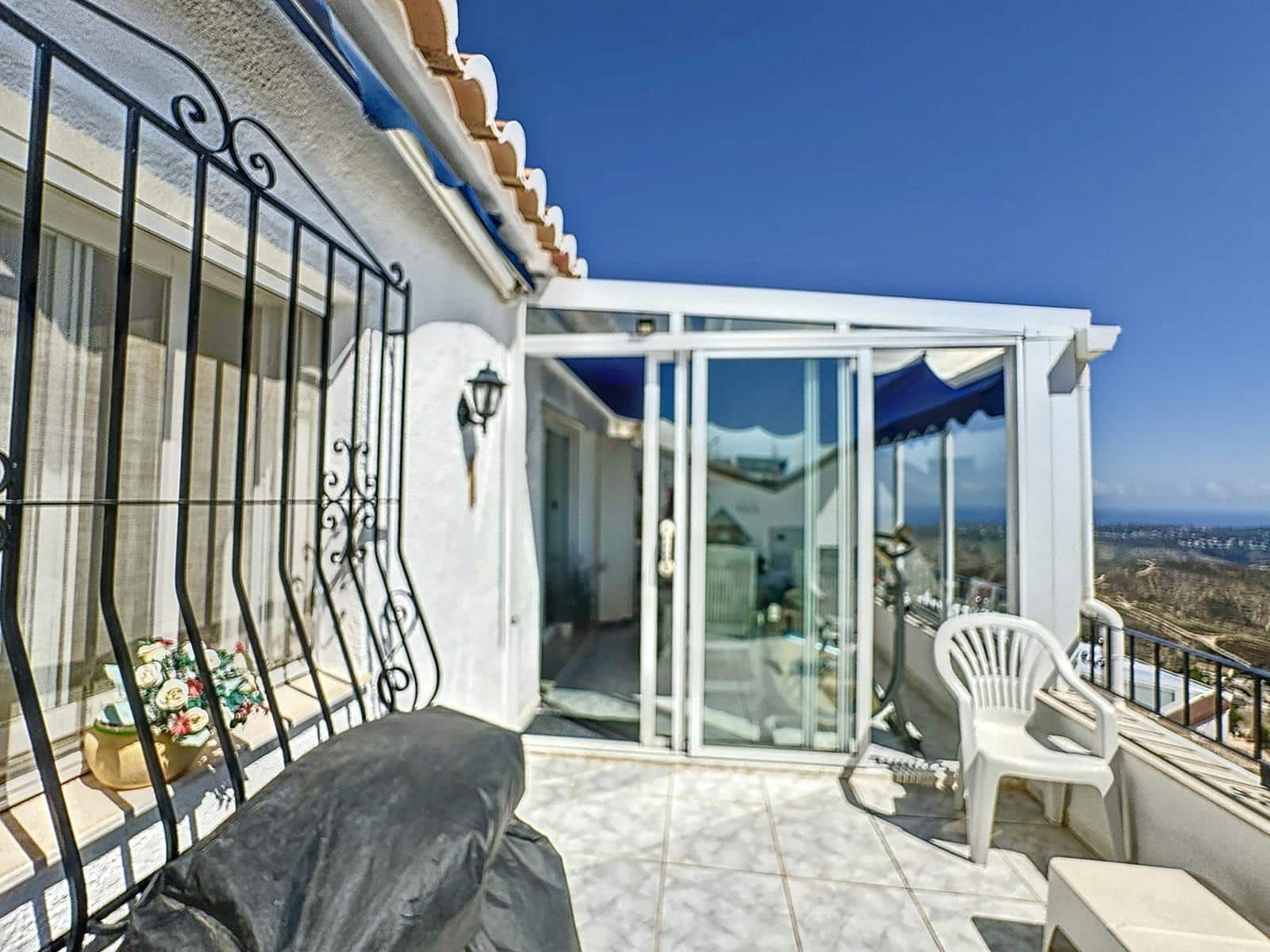 2 soveværelse Lejlighed til salg i Benitachell / Benitatxell med swimmingpool - € 290.000 (Ref: 9402620)