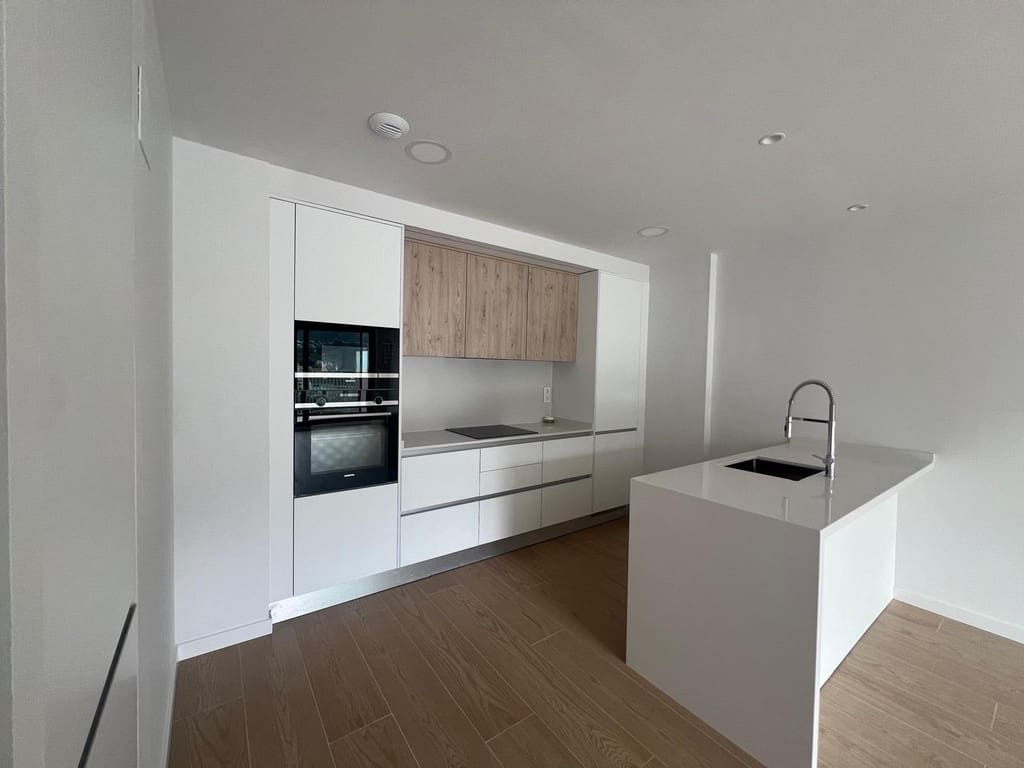 3 soveværelse Lejlighed til salg i Denia med swimmingpool garage - € 650.000 (Ref: 9404704)