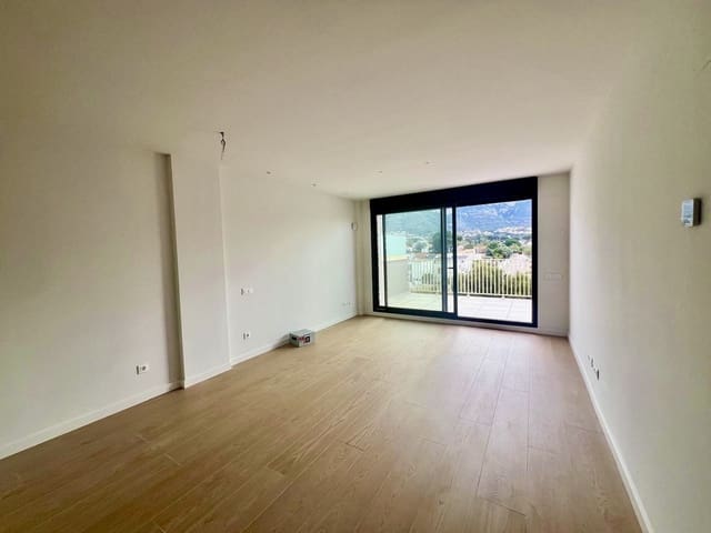 3 soveværelse Lejlighed til salg i Dénia med swimmingpool garage - € 650.000 (Ref: 9404704)