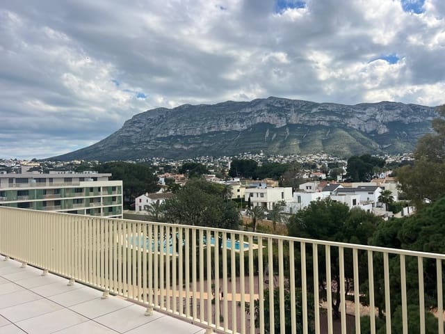 3 soveværelse Lejlighed til salg i Dénia med swimmingpool garage - € 650.000 (Ref: 9404704)