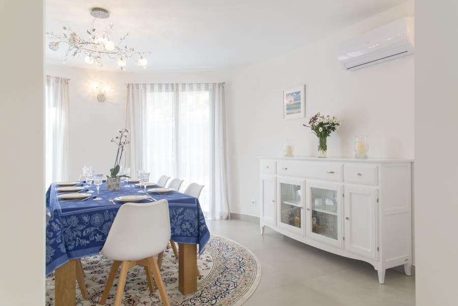 4 quarto Moradia para venda em Benitachell / Benitatxell com piscina - 749 000 € (Ref: 9404708)