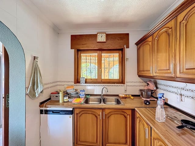 Chalet de 4 habitaciones en Benitachell / Benitatxell en venta con piscina - 619.000 € (Ref: 9410251)