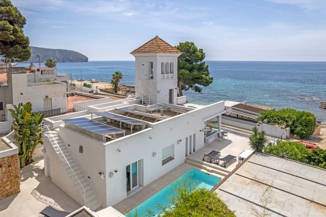 4 soveværelse Villa til salg i Moraira, Teulada-Moraira med swimmingpool - € 1.850.000 (Ref: 9414953)