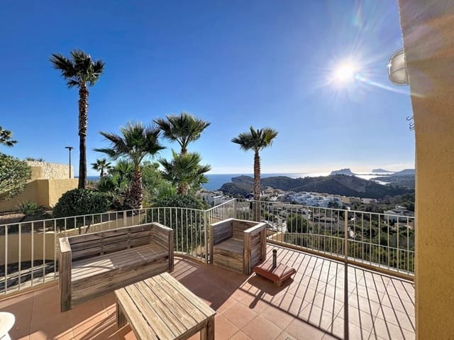 3 slaapkamer Villa te koop in Benitachell / Benitatxell met zwembad - € 695.000 (Ref: 9428994)