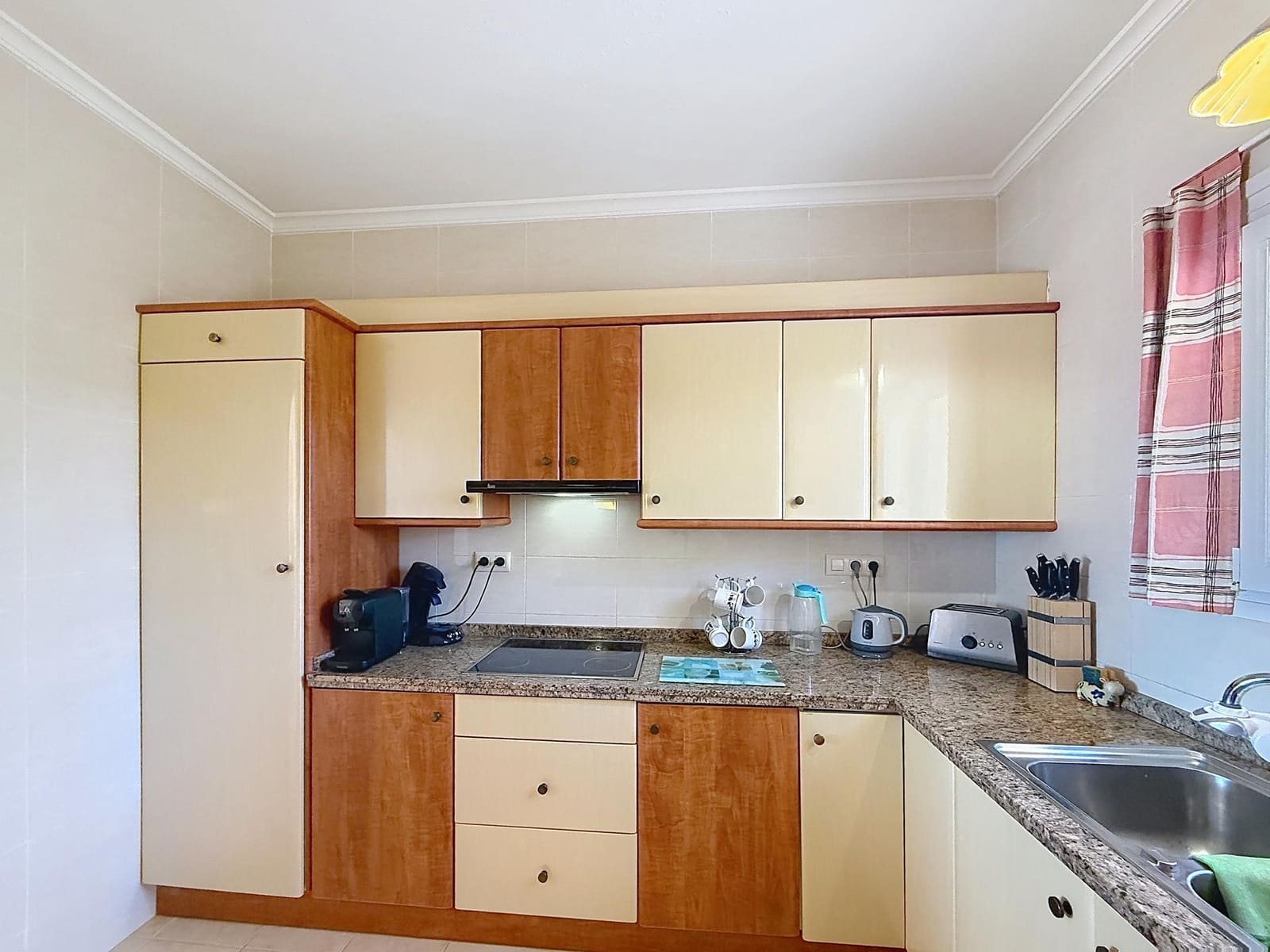 Chalet de 3 habitaciones en Benitachell / Benitatxell en venta con piscina - 745.000 € (Ref: 9428994)