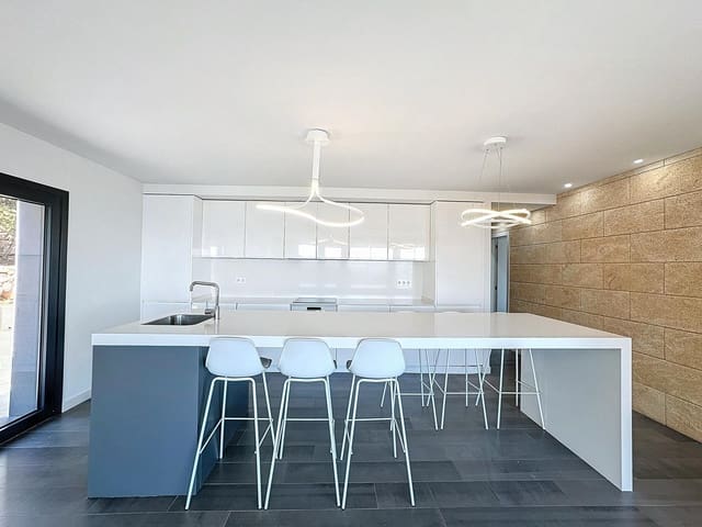 3 quarto Moradia para venda em Benitachell / Benitatxell com piscina - 1 200 000 € (Ref: 9428996)