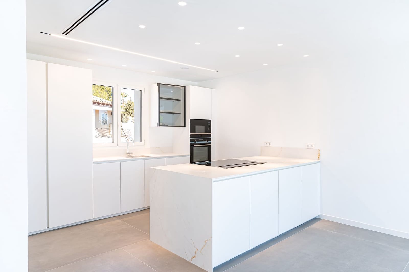 3 slaapkamer Villa te koop in Moraira - € 2.400.000 (Ref: 9432450)