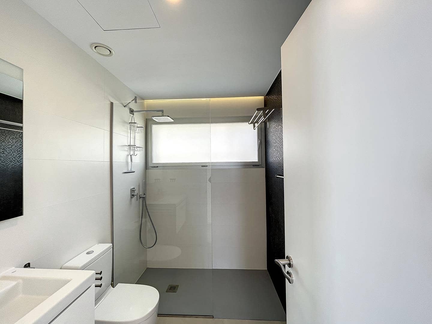 4 bedroom Villa for sale in Benitachell / Benitatxell with pool - € 1,295,000 (Ref: 9432740)