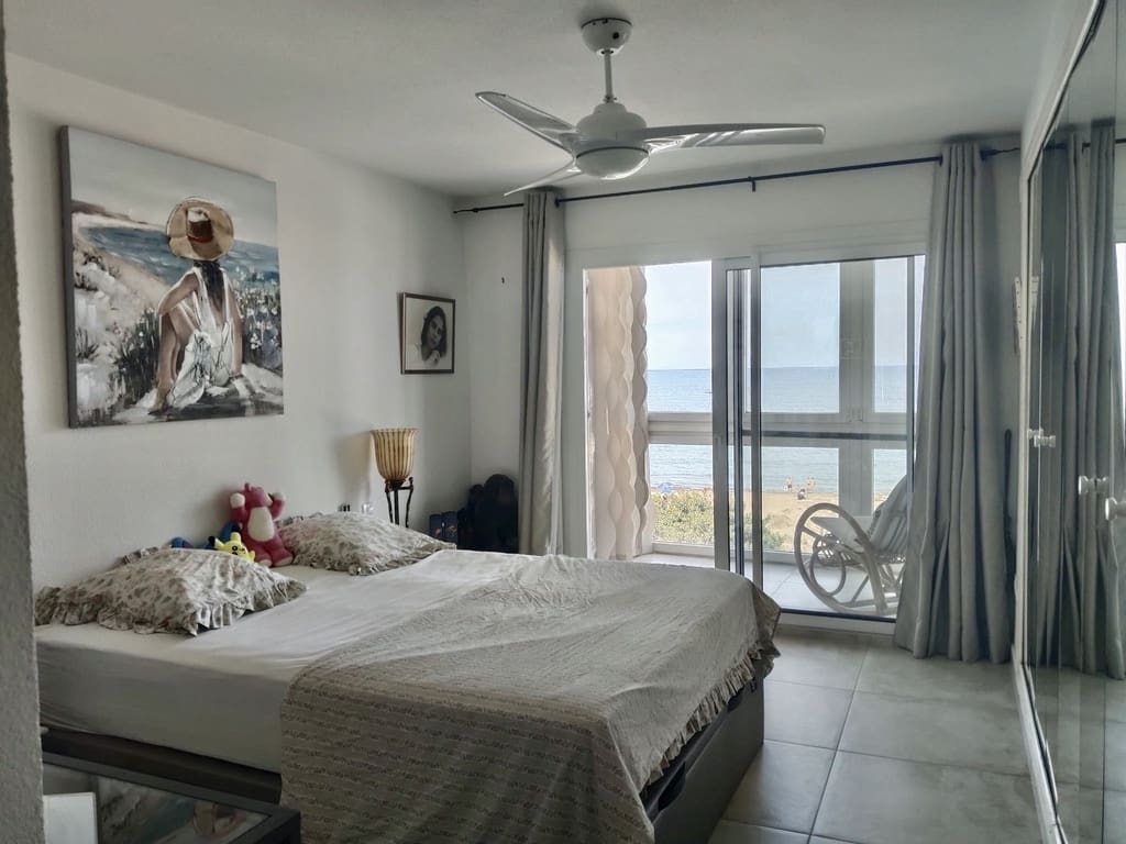 4 soveværelse Lejlighed til salg i Denia med swimmingpool garage - € 875.000 (Ref: 9438953)