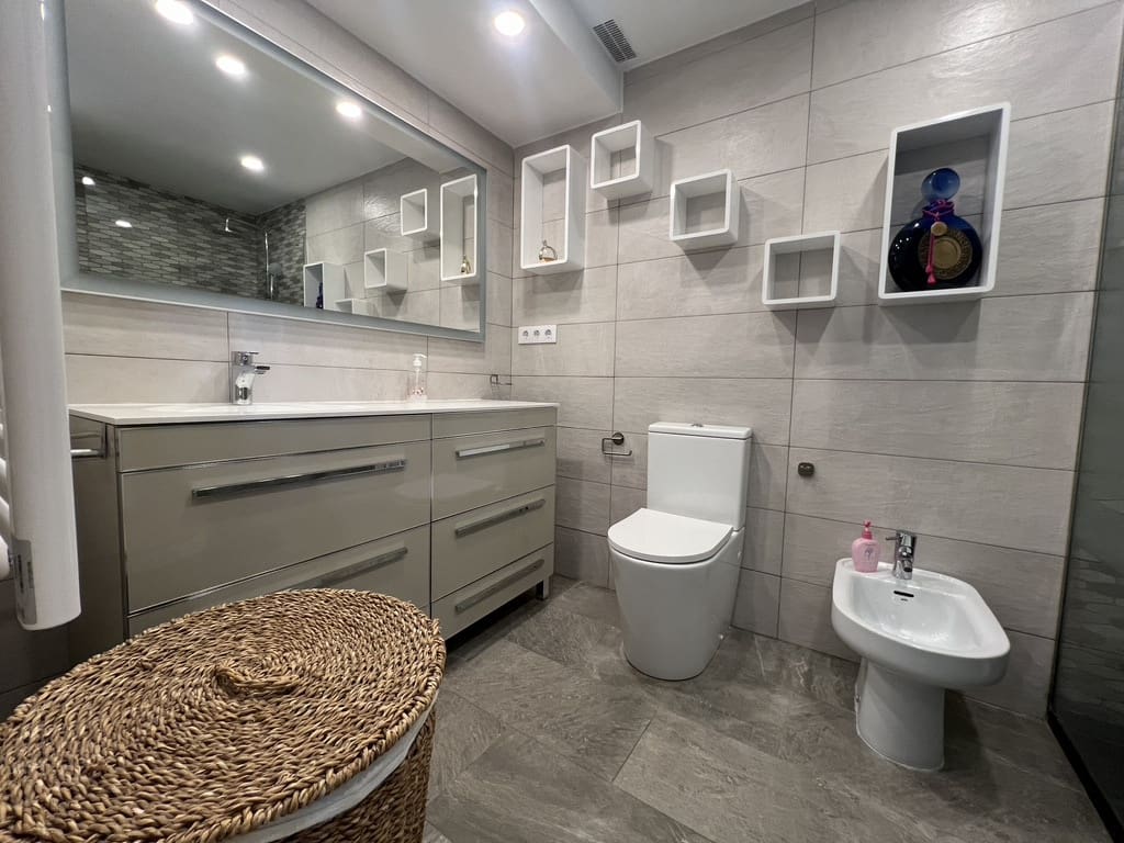 4 soveværelse Lejlighed til salg i Denia med swimmingpool garage - € 875.000 (Ref: 9438953)