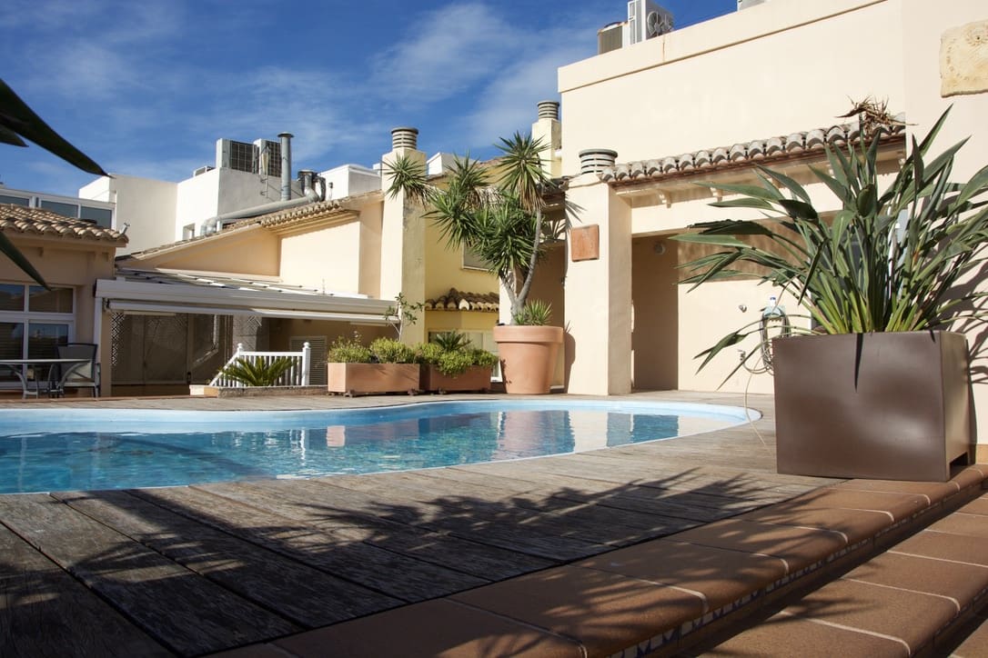 4 soveværelse Lejlighed til salg i Denia med swimmingpool garage - € 875.000 (Ref: 9438953)