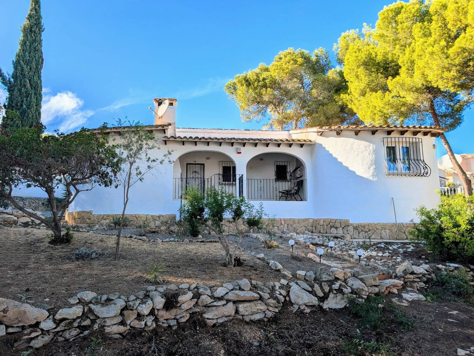 Chalet de 3 habitaciones en Moraira en venta - 595.000 € (Ref: 9460638)