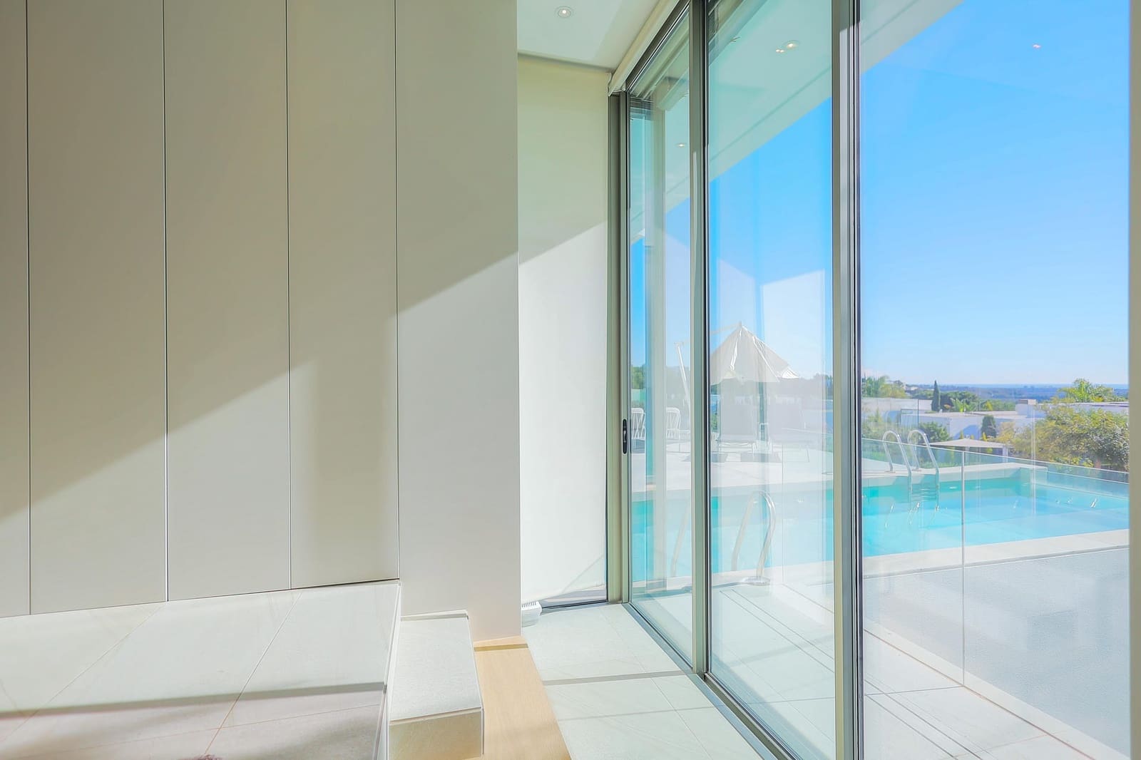 3 makuuhuone Huvila myytävänä paikassa Alicante kaupunki - 950 000 € (Ref: 9479409)