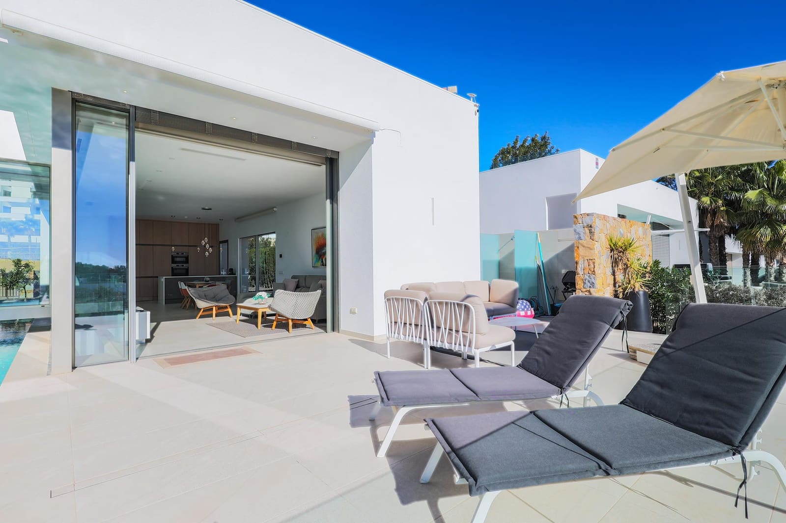 3 makuuhuone Huvila myytävänä paikassa Alicante kaupunki - 950 000 € (Ref: 9479409)