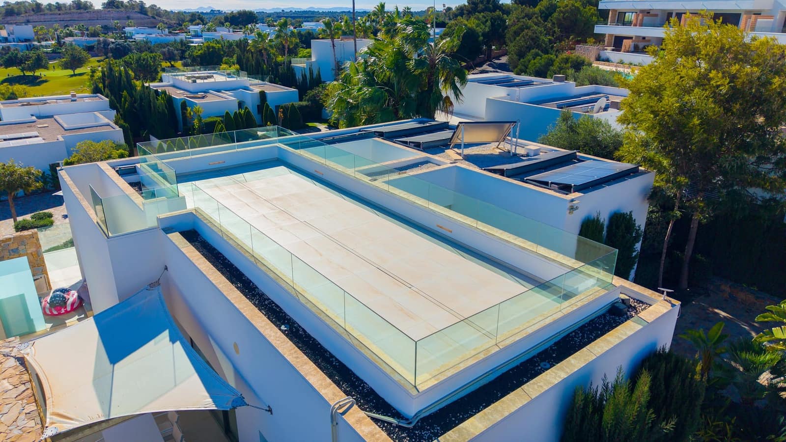 3 makuuhuone Huvila myytävänä paikassa Alicante kaupunki - 950 000 € (Ref: 9479409)