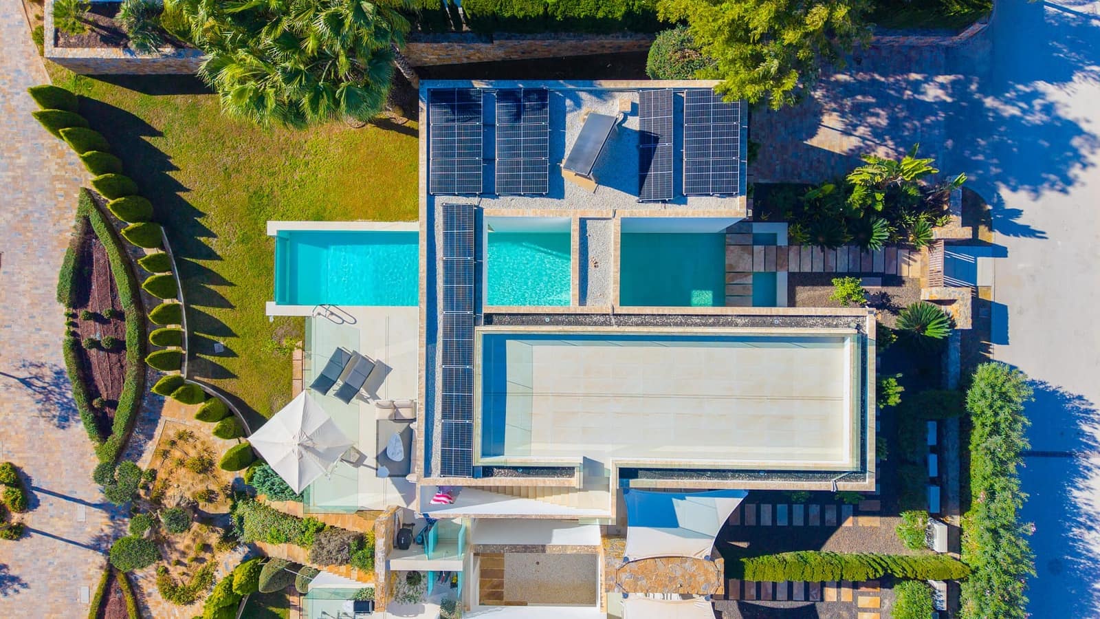 3 makuuhuone Huvila myytävänä paikassa Alicante kaupunki - 950 000 € (Ref: 9479409)