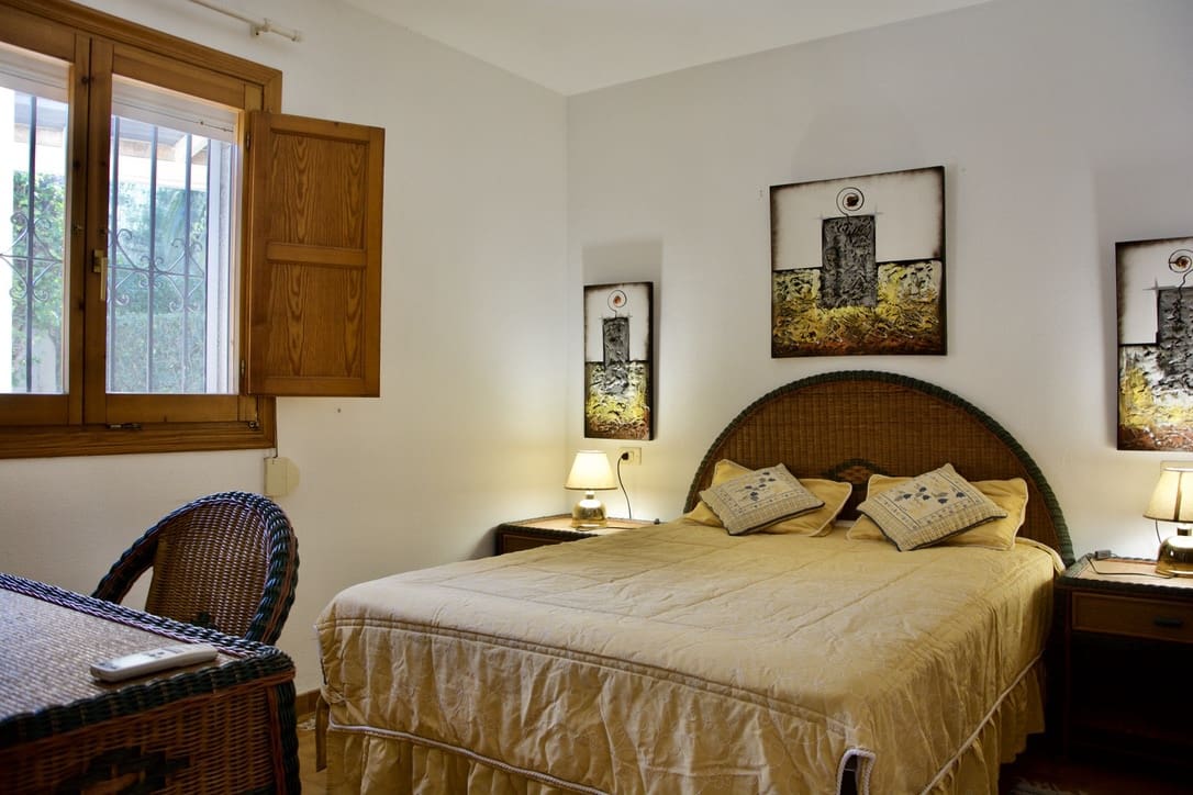 2 soverom Leilighet til salgs i Denia med svømmebasseng garasje - € 260 000 (Ref: 9493853)