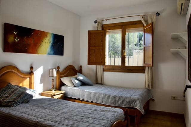 2 soverom Leilighet til salgs i Las Rotas / Les Rotes, Dénia med svømmebasseng garasje - € 260 000 (Ref: 9493853)