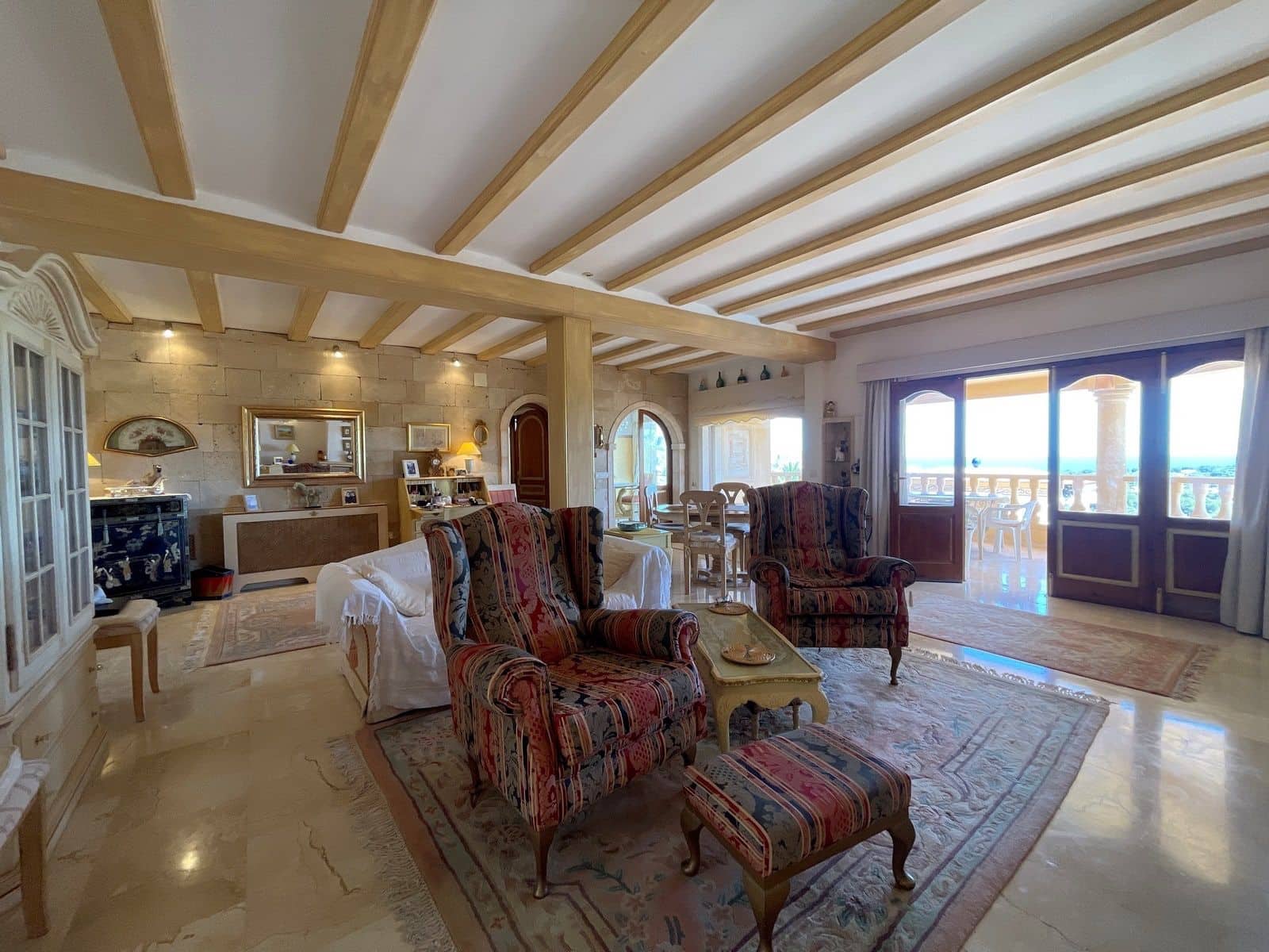 4 bedroom Villa for sale in Moraira with pool - € 899,000 (Ref: 9493854)