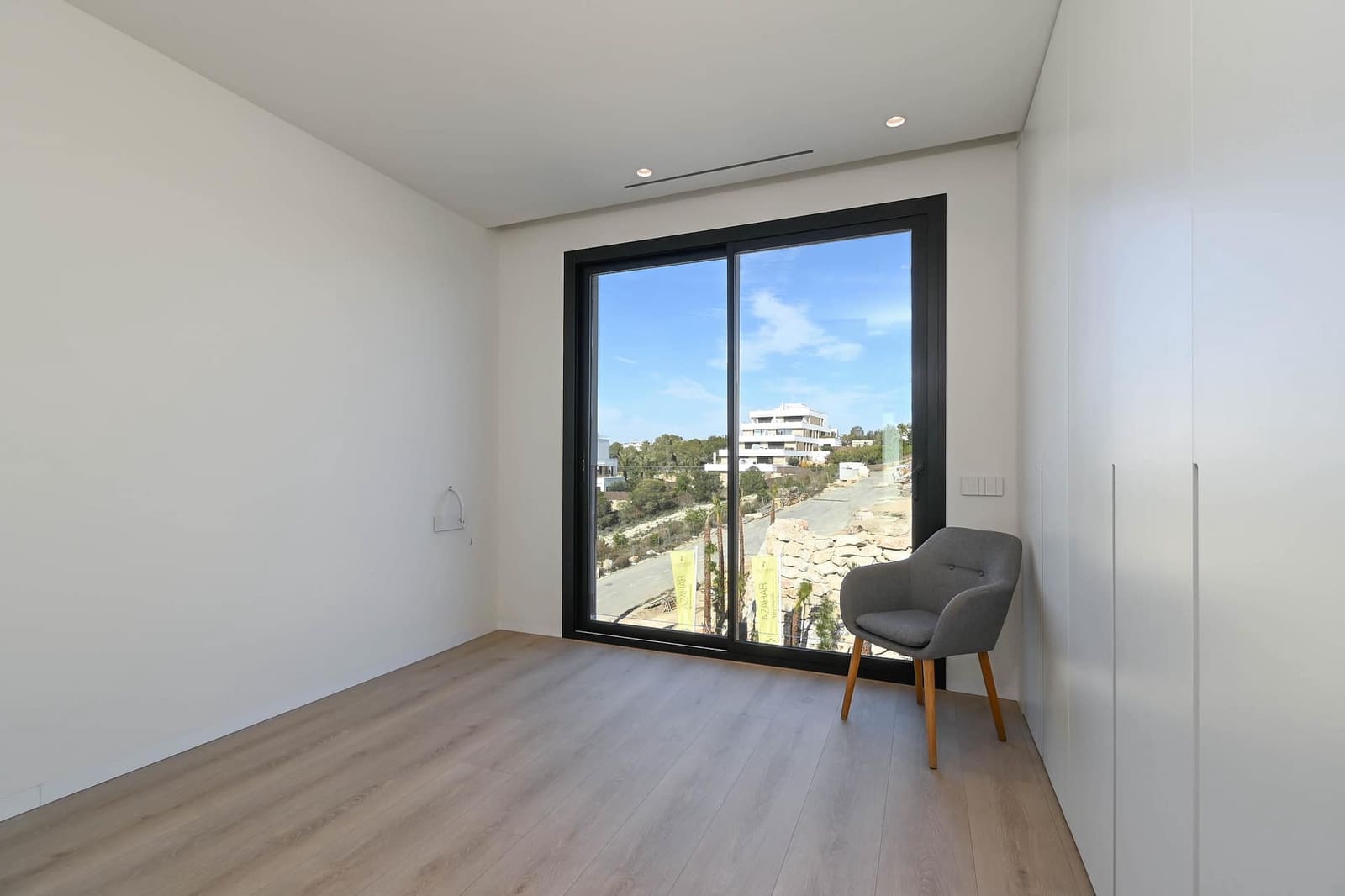 2 makuuhuone Huoneisto myytävänä paikassa Alicante kaupunki - 925 000 € (Ref: 9506453)