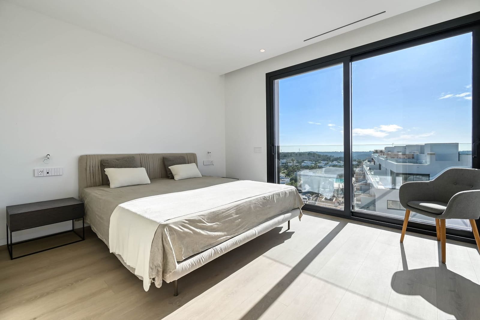 2 makuuhuone Huoneisto myytävänä paikassa Alicante kaupunki - 925 000 € (Ref: 9506453)