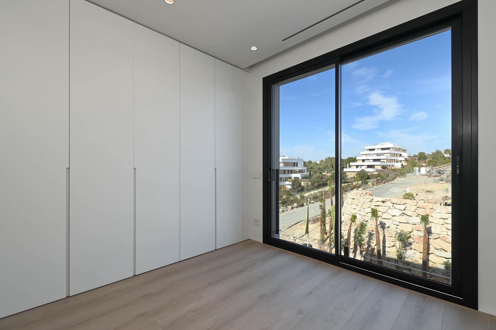 2 makuuhuone Huoneisto myytävänä paikassa Alicante kaupunki - 925 000 € (Ref: 9506453)