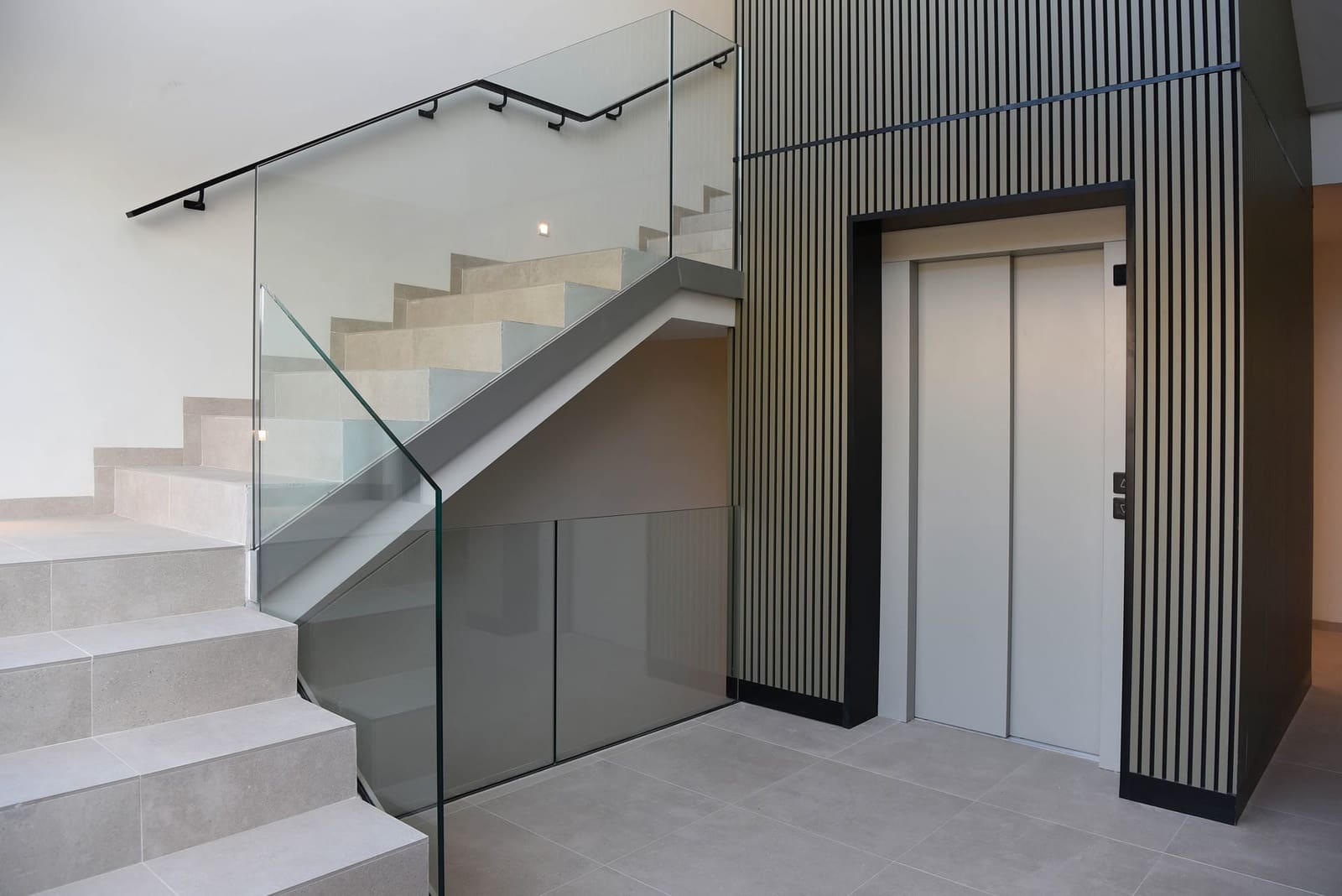 2 makuuhuone Huoneisto myytävänä paikassa Alicante kaupunki - 925 000 € (Ref: 9506453)