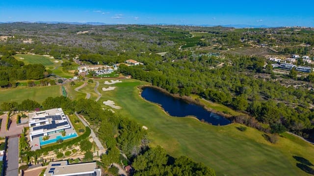 3 bedroom Villa for sale in Las Colinas Golf, Orihuela - € 755,000 (Ref: 9506455)