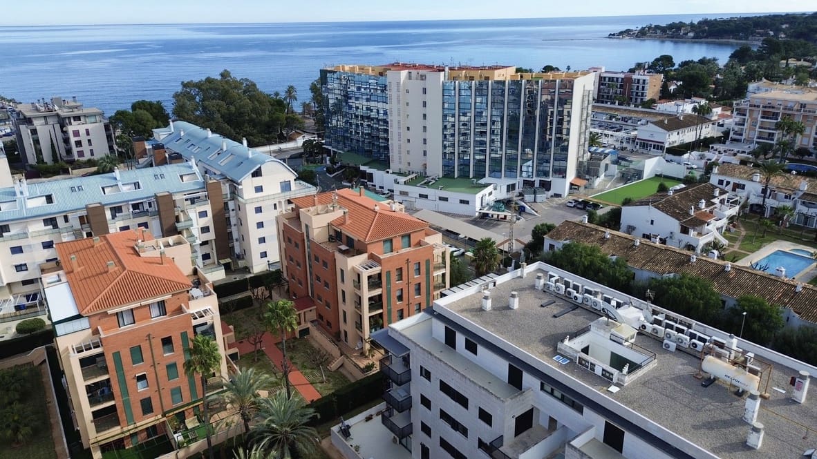 4 bedroom Apartment for sale in Denia with pool garage - € 895,000 (Ref: 9525629)