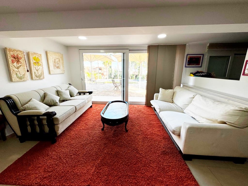 4 slaapkamer Villa te koop in Denia met zwembad garage - € 1.395.000 (Ref: 9542034)