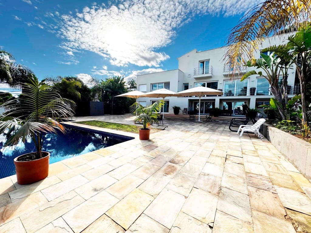 4 slaapkamer Villa te koop in Denia met zwembad garage - € 1.395.000 (Ref: 9542034)