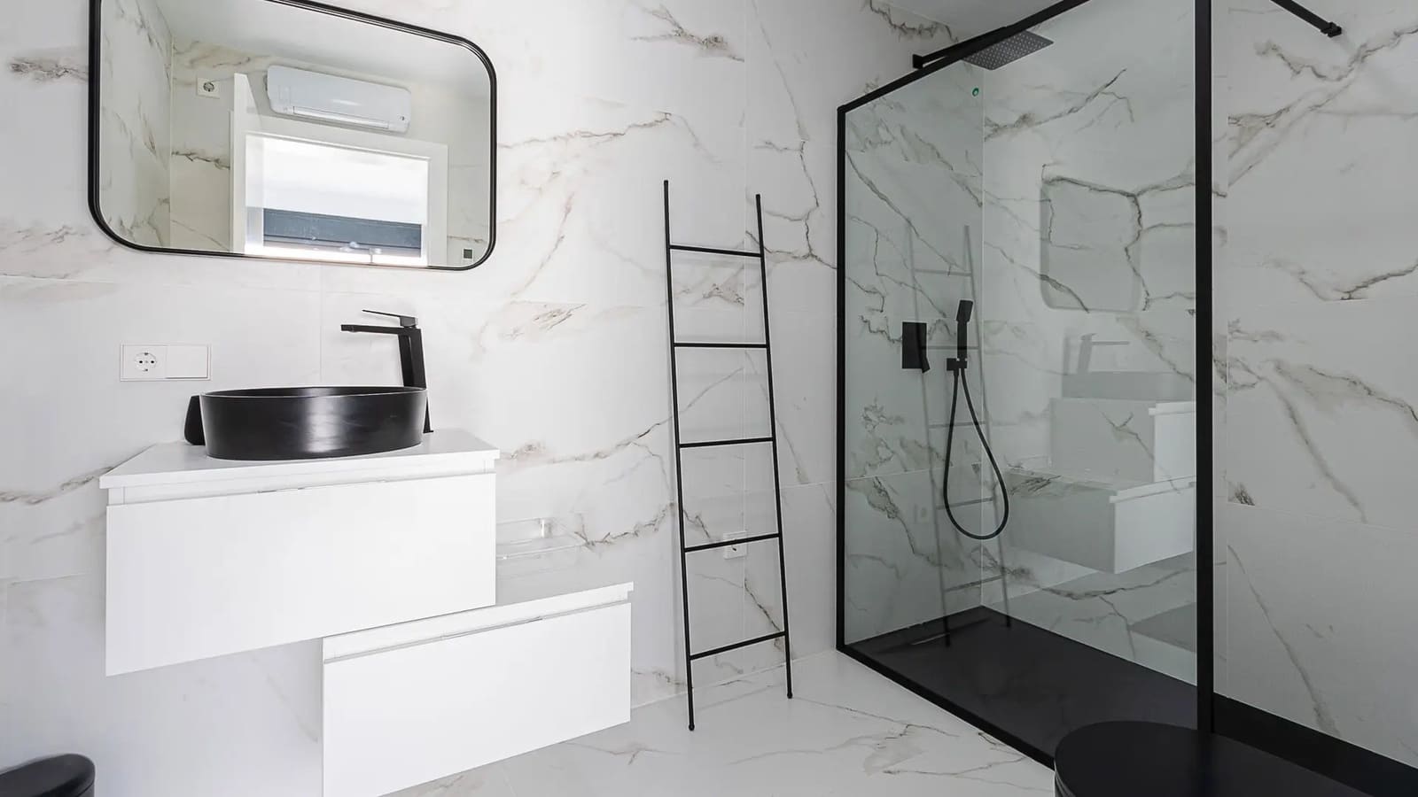 5 soveværelse Villa til salg i Benitachell / Benitatxell med swimmingpool - € 1.490.000 (Ref: 9550100)