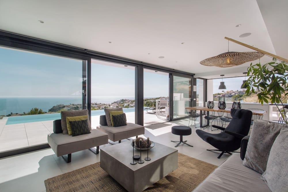 4 soveværelse Villa til salg i Benitachell / Benitatxell med swimmingpool - € 1.890.000 (Ref: 9550101)