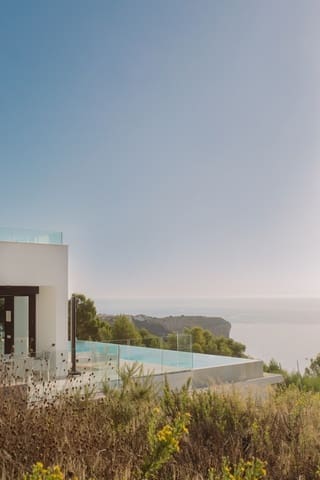 4 soveværelse Villa til salg i Benitachell / Benitatxell med swimmingpool - € 1.890.000 (Ref: 9550101)