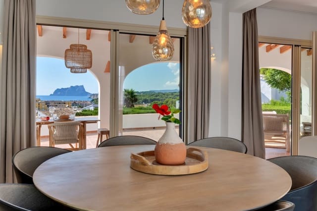 4 makuuhuone Huvila myytävänä paikassa Moraira, Teulada-Moraira mukana uima-altaan - 2 200 000 € (Ref: 9553162)