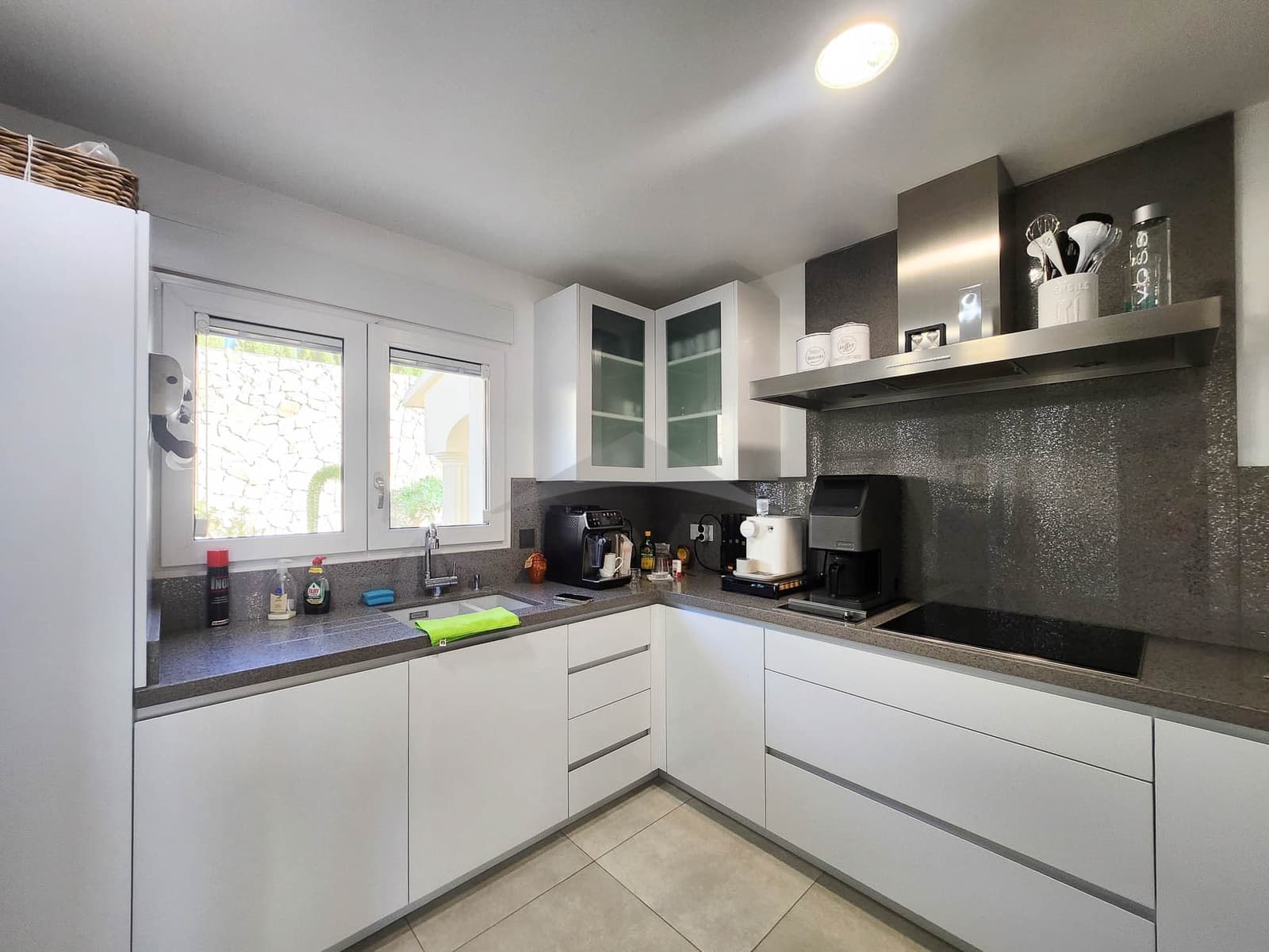 4 makuuhuone Huvila myytävänä paikassa Moraira mukana uima-altaan - 1 850 000 € (Ref: 9571621)