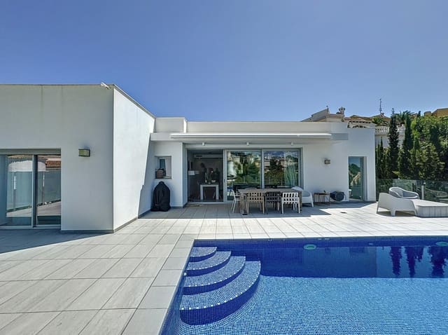 4 soveværelse Villa til salg i Benitachell / Benitatxell med swimmingpool - € 990.000 (Ref: 9571965)