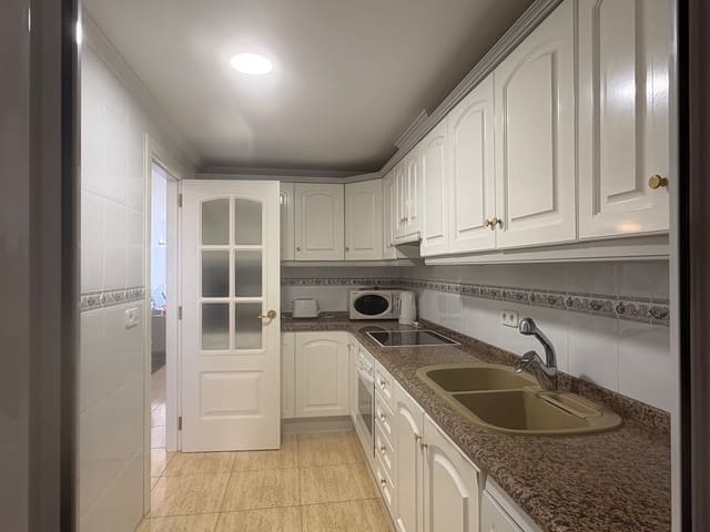 Apartamento de 2 habitaciones en Moraira, Teulada-Moraira en venta con piscina - 741.000 € (Ref: 9588324)