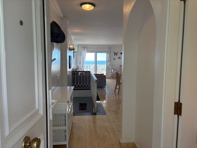 Apartamento de 2 habitaciones en Moraira, Teulada-Moraira en venta con piscina - 741.000 € (Ref: 9588324)