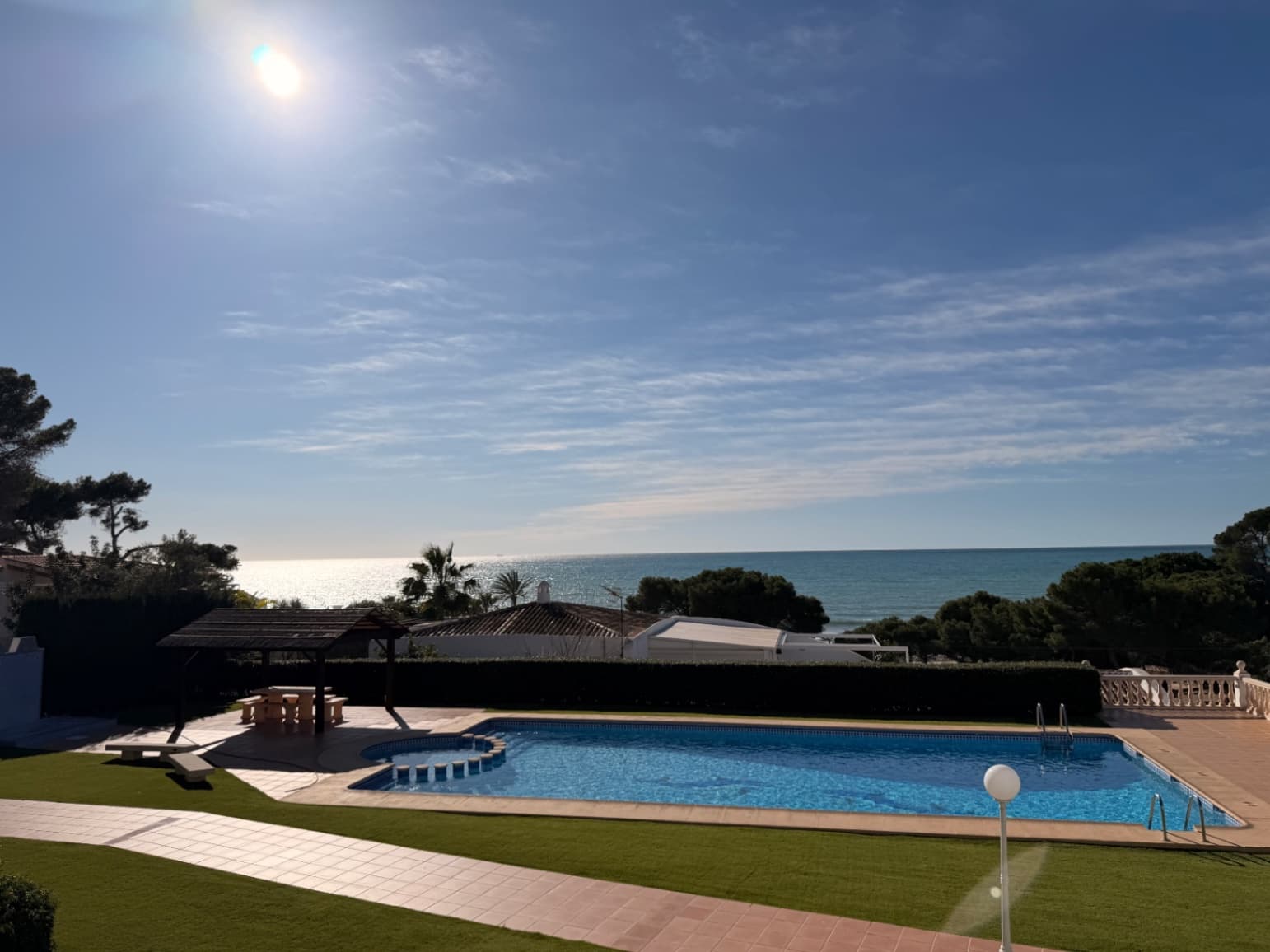 Apartamento de 3 habitaciones en Moraira en venta con piscina - 791.000 € (Ref: 9588325)