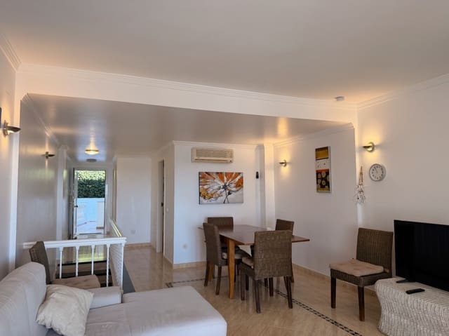 Apartamento de 3 habitaciones en Moraira, Teulada-Moraira en venta con piscina - 791.000 € (Ref: 9588325)
