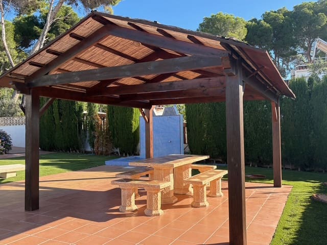 Apartamento de 3 habitaciones en Moraira en venta con piscina - 791.000 € (Ref: 9588325)